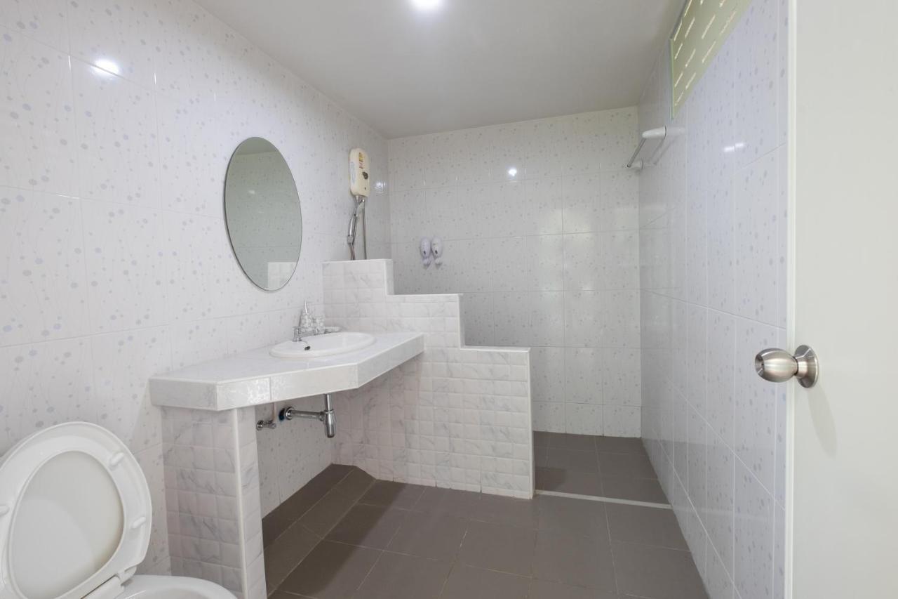 Feel Like Home แบบบ้านบ้าน Talat Amphoe Nakhon Chai Si Экстерьер фото